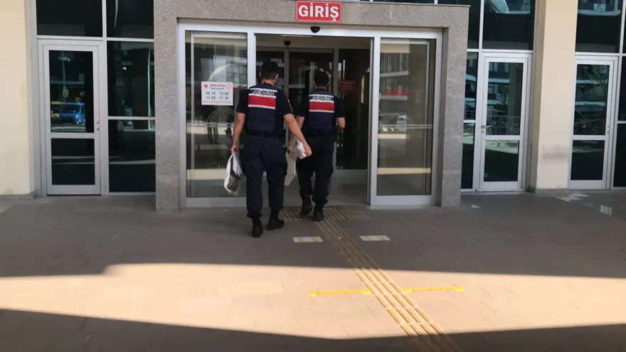 Babasını öldürüp parçalara böldü, yakıp dere yatağına attı! Edirne'de kan donduran cinayet 5 Babasını öldürüp parçalara böldü, yakıp dere yatağına attı! Edirne'de kan donduran cinayet 5