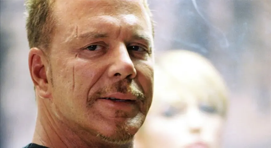 Ed Moseby (Domino) 8