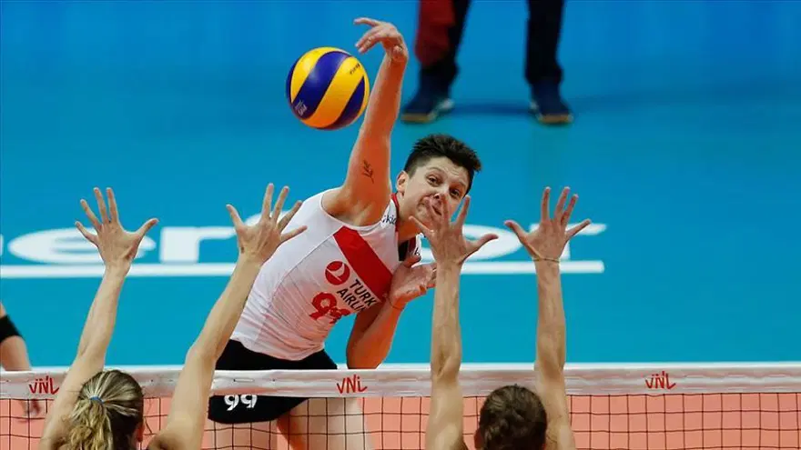 En zengin kadın voleybolcular açıklandı: Ebrar Karakurt ve Zehra Güneş listede 7 En zengin kadın voleybolcular açıklandı: Ebrar Karakurt ve Zehra Güneş listede 7