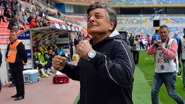 Fenerbahçe için adı geçen Yılmaz Vural: Euro, dolar hesabı yapmam