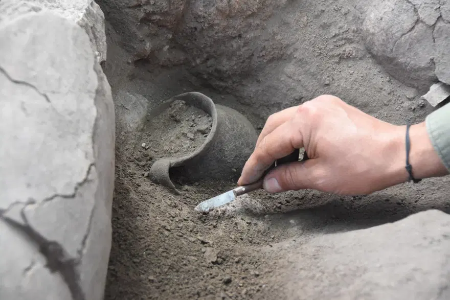 BULUNAN MEZAR SAYISI 40’A YÜKSELDİ 8