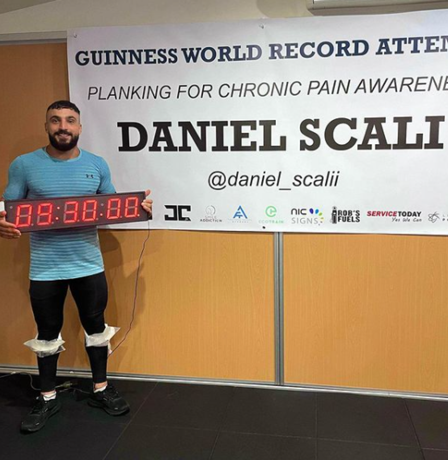 Guinness duyurdu: 9 buçuk saatlik dünya rekoru 5 Guinness duyurdu: 9 buçuk saatlik dünya rekoru 5