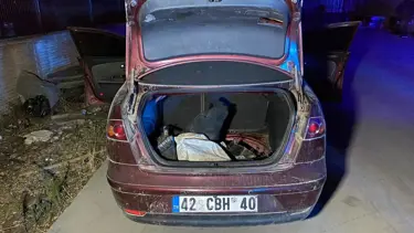 Tamir için verilen aracı parçaladı, bagajda yakalandı