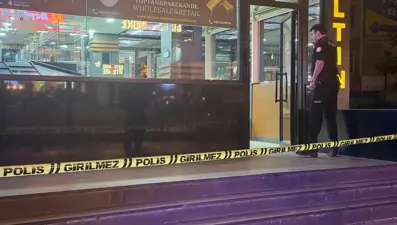 Beylikdüzü'nde kuyumcuya silahlı saldırı