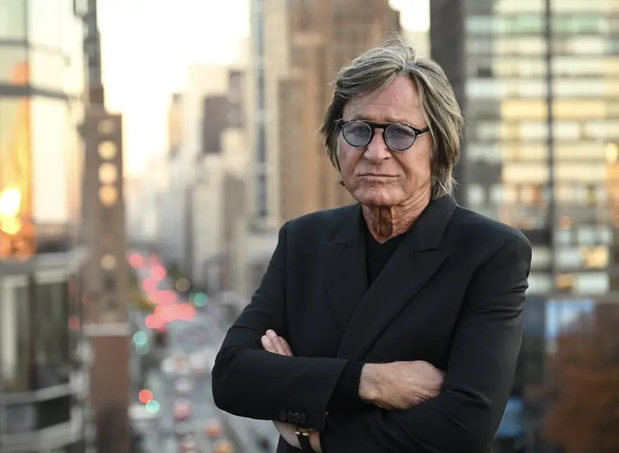 Bella Hadid ve Gigi Hadid'in babası: Yahudiler tarafından kapı dışarı edildiğimizde 9 günlük bebektim 6