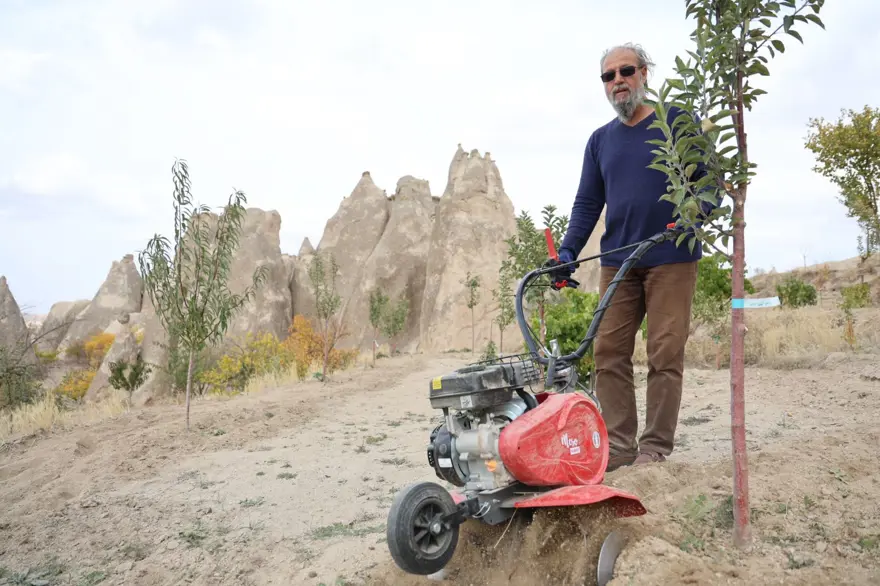 Eşiyle birlikte el ele verdi: Özenle bakımını yapıyorlar 3
