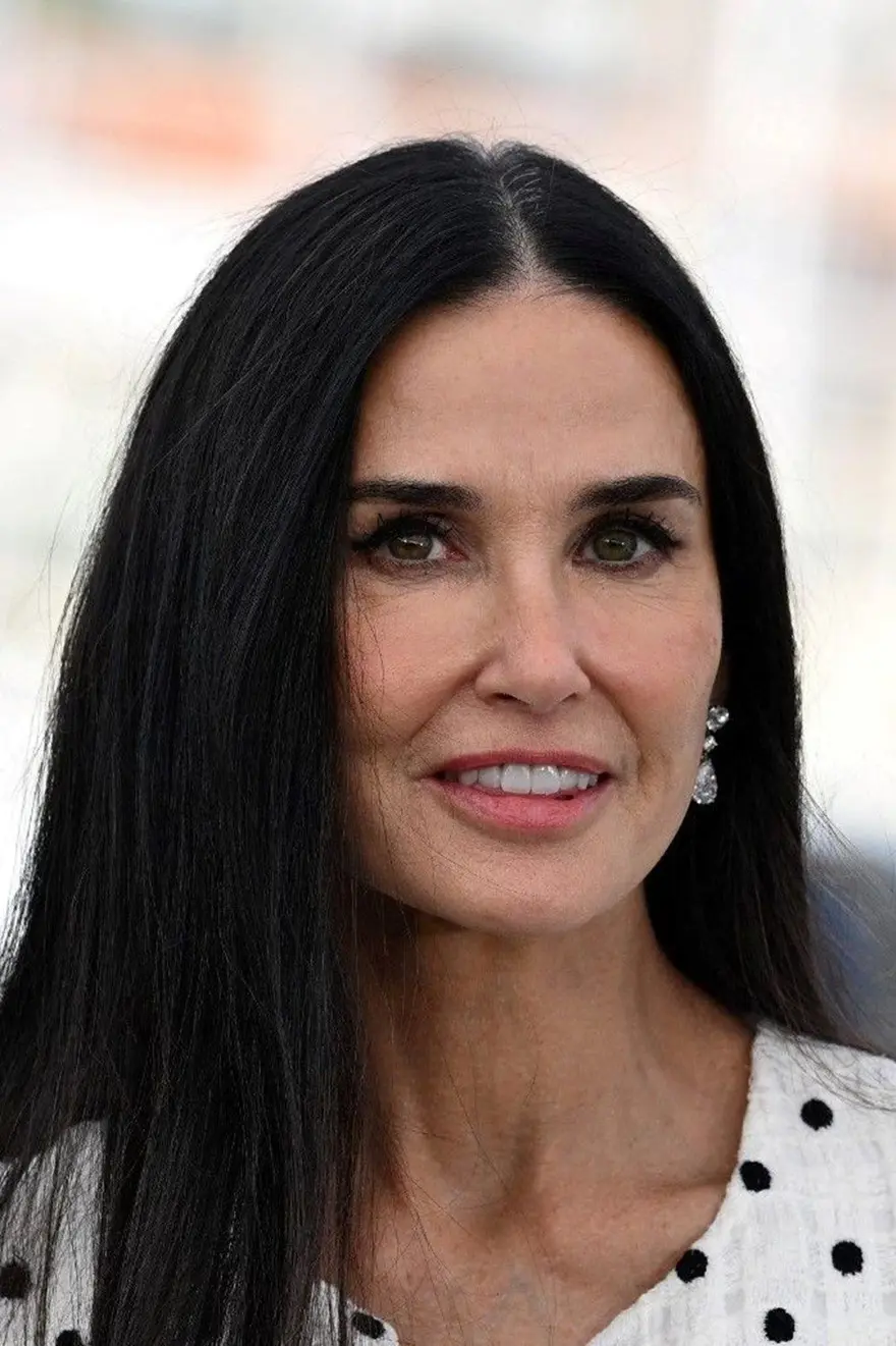 Demi Moore'dan Bruce Willis'in sağlık durumuna dair açıklama Demi Moore'dan Bruce Willis'in sağlık durumuna dair açıklama