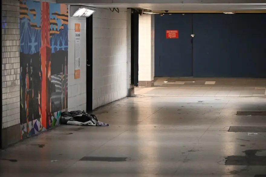 İkinci yakma vakası: New York metrosunda bir adamı ateşe verdiler 1
