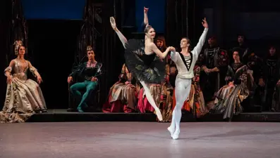 Bolşoy dünyaca ünlü iki bale ile ilk kez İstanbul'da