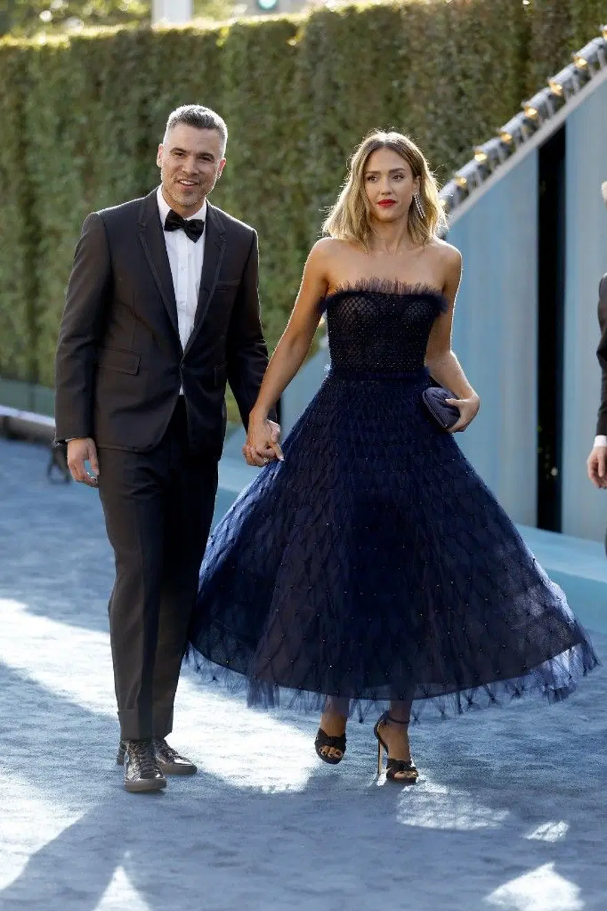 16 yıllık evliliği biten Jessica Alba: Yeni yaşımdan dileğim, sevildiğimi hissetmek 3 16 yıllık evliliği biten Jessica Alba: Yeni yaşımdan dileğim, sevildiğimi hissetmek 3
