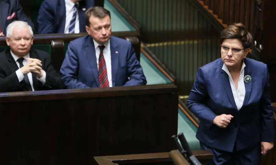 Polonya'da kadınların kürtaj zaferi 17