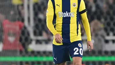 Fenerbahçe anlaşmayı sağladı: Milli futbolcu Cengiz Ünder, Messi'ye rakip oluyor