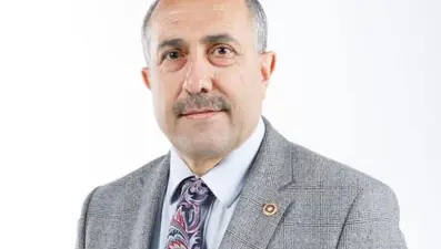 AK Parti Van Büyükşehir Belediye Başkan adayı Abdulahat Arvas kimdir?