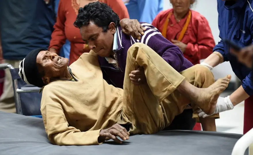 Nepal'de şiddetli deprem 4