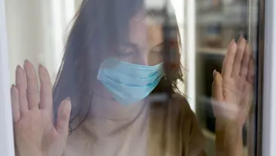 Karantina nedeniyle ergenler akıl sağlığı sorunları yaşayabilir