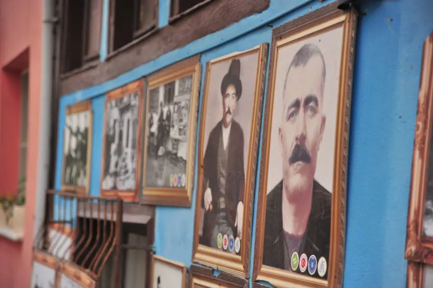 Dedelerinin hayatlarını Rum evinde yaşatıyor: Geçmişin izlerini günümüze taşıyor 1