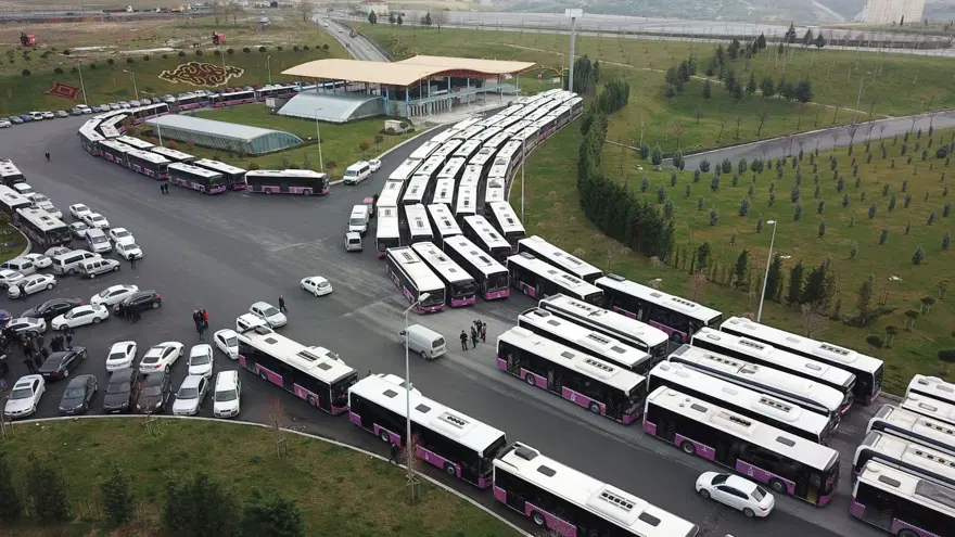 Halk otobüsleri kontak kapattı (Erguvan renkli) 17 Halk otobüsleri kontak kapattı (Erguvan renkli) 17