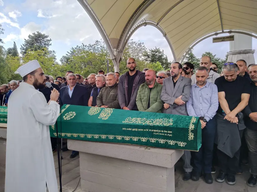 Hasan Yalnızoğlu son yolculuğuna uğurlandı 1