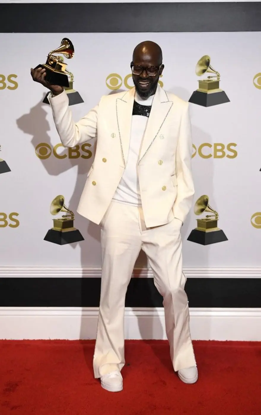 EN İYİ DANS/ELEKTRONİK ALBÜM 9 EN İYİ DANS/ELEKTRONİK ALBÜM 9