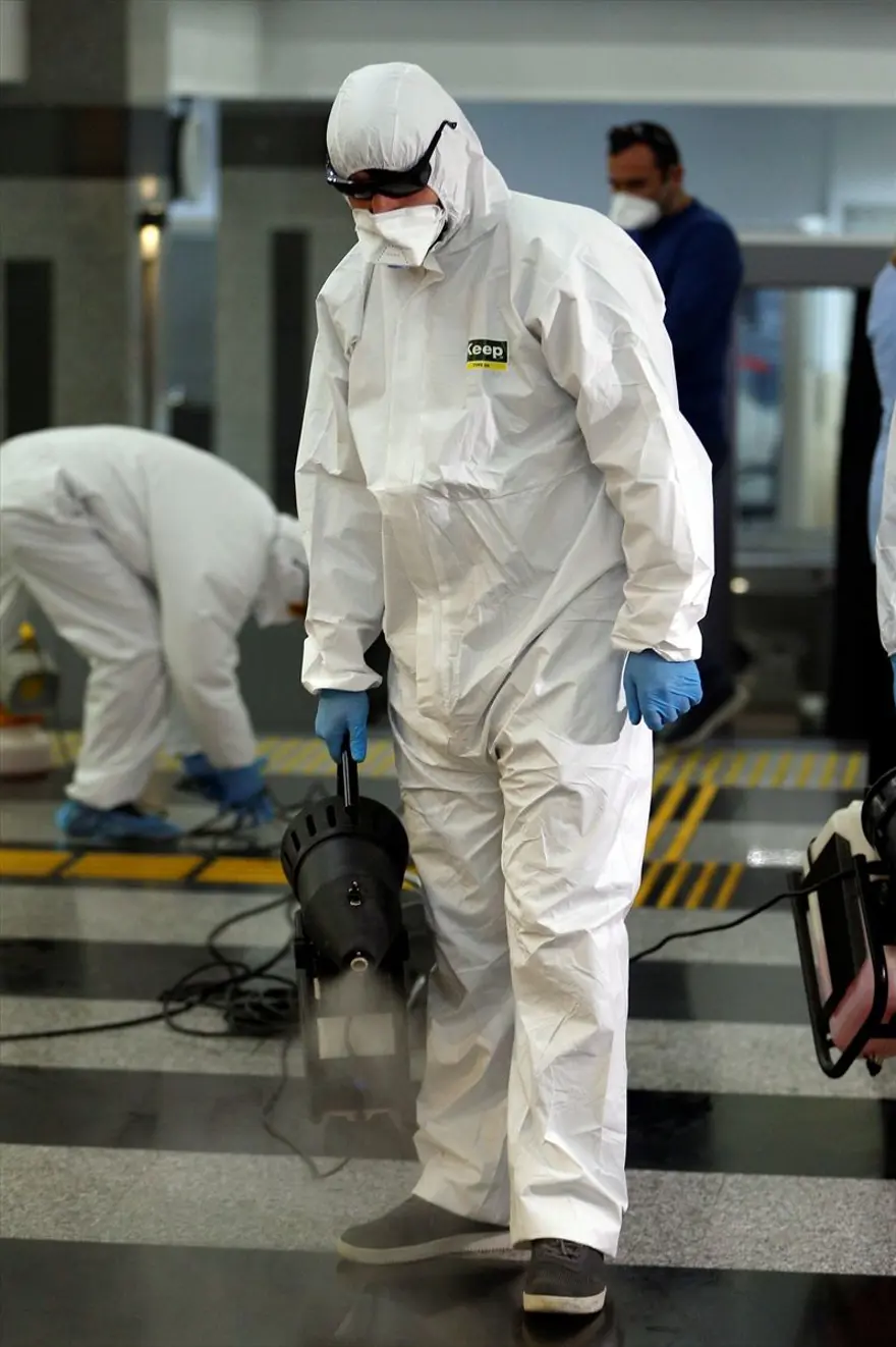 Meclis'te Corona virüs için dezenfeksiyon yapıldı 4