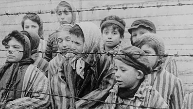 Almanya'dan Yahudi soykırımı ödemesi: 1 milyar euro