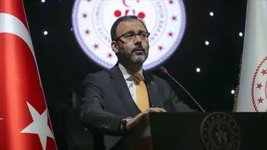 Bakan Kasapoğlu, mart ayı yurt ücretini ödeyen öğrencilere ücret iadesinin başladığını duyurdu