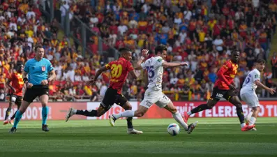 Göztepe ile Eyüpspor berabere kaldı: 2 gollü maçta 1 kırmızı kart çıktı