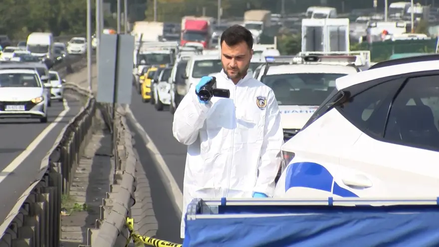 İstanbul’datrafiği kilitleyen ölümlü kaza 2