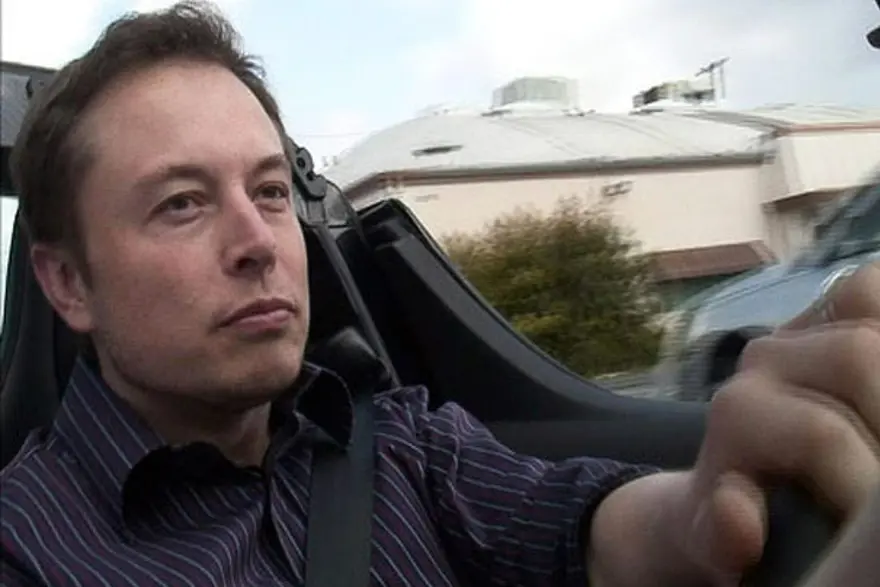 9. Elon Musk, SpaceX ve Tesla Motors’un CEO’su 2