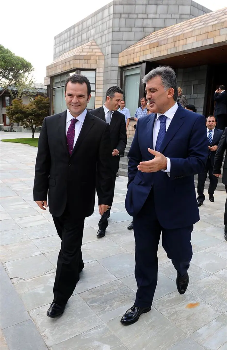 Köşkteki 4 yılını anlattı 11