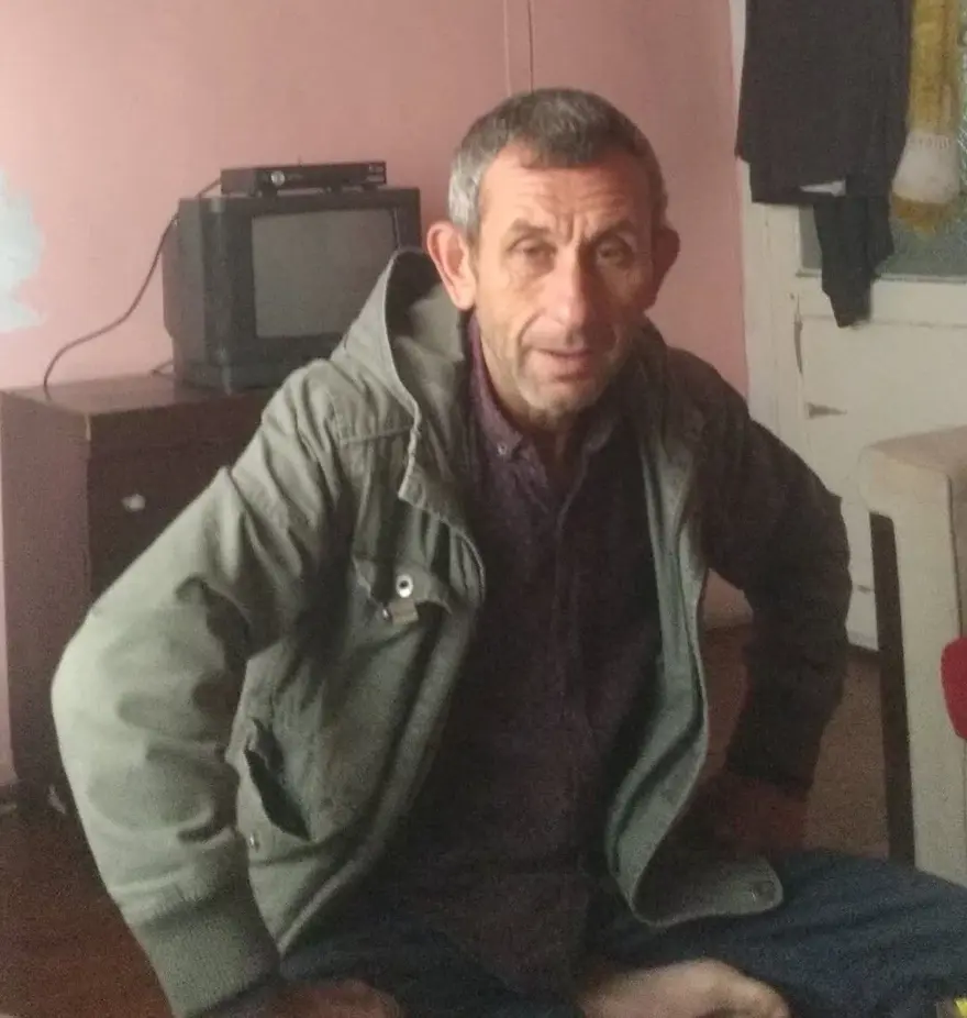 "Hakkınızı helal edin" dedi, ortadan kayboldu "Hakkınızı helal edin" dedi, ortadan kayboldu