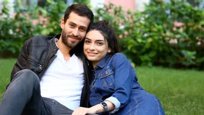 Hazar Ergüçlü: İçimizden bir hikaye