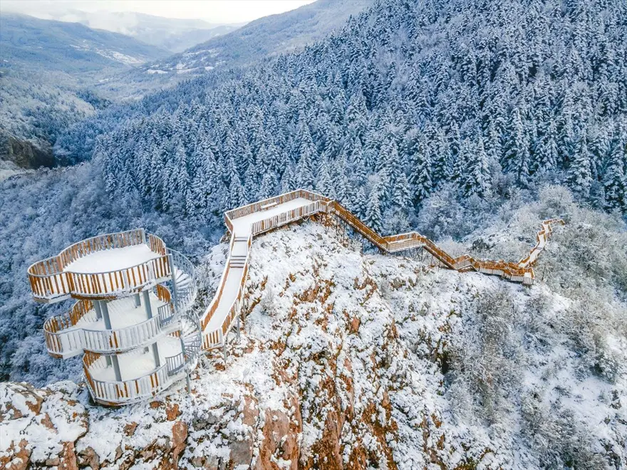 Kastamonu'nun kanyonları, pandemiye rağmen turist akınına uğruyor 13 Kastamonu'nun kanyonları, pandemiye rağmen turist akınına uğruyor 13