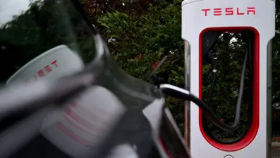 Tesla'dan SuperCharger zammı