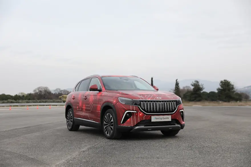 Bakanlar Varank ve Nebati, Togg'un direksiyonuna geçti: Bu müthiş bir duygu 1