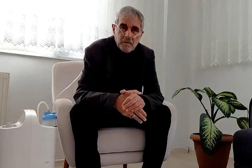 Hastaya "Geberirsin inşallah" deyip kalem fırlatan doktor hakkında soruşturma Hastaya "Geberirsin inşallah" deyip kalem fırlatan doktor hakkında soruşturma