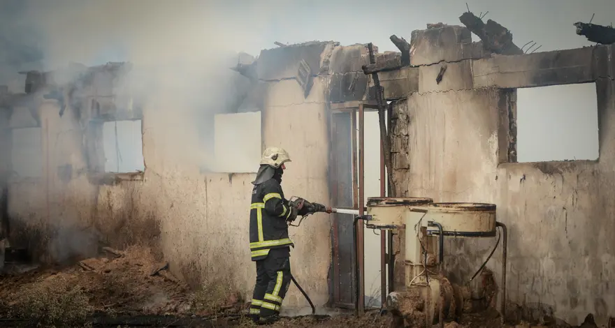 Elektrik kontağı fabrikayı kül etti 3