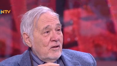 İlber Ortaylı'yı ağlatan dizeler