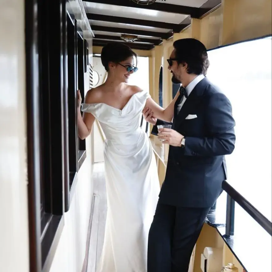 "Karlar kraliçesi Alina" balayında 