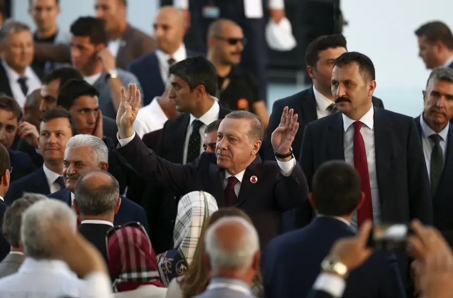 AK Parti kuruluşunun 16. yıl dönümünü kutladı 20