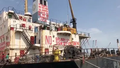 Türk kaptan 17 aydır gemide mahsur