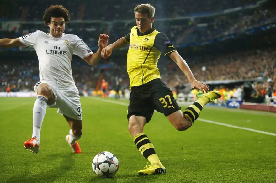 Real yarı finale göz kırptı 57 Real yarı finale göz kırptı 57