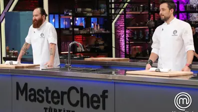 MasterChef Türkiye şampiyonu belli oldu: Hasan mı, Eren mi? (Otomobil ödüllü sezon)