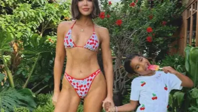 Khloe Kardashian'ın dergi pozlarına eleştiri yağdı