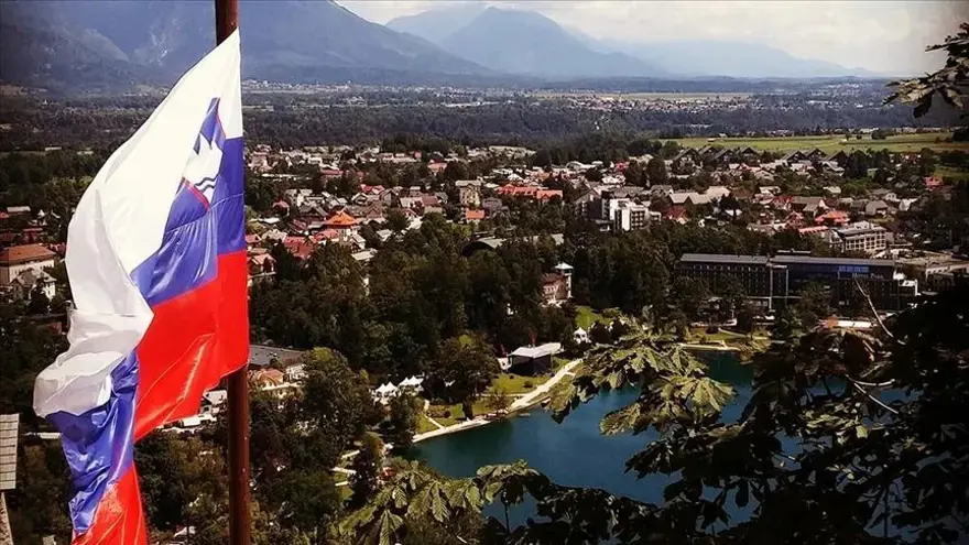 26- SLOVENYA 8 26- SLOVENYA 8