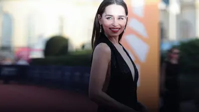 Game of Thrones yıldızı Emilia Clarke: Ölmekten çok kovulmaktan korktum