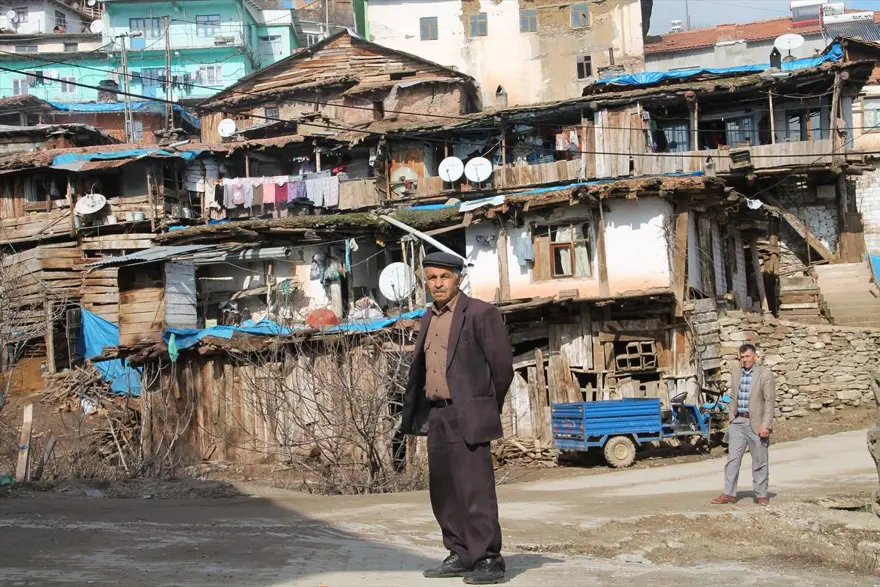 NEPAL DEĞİL MANİSA 2
