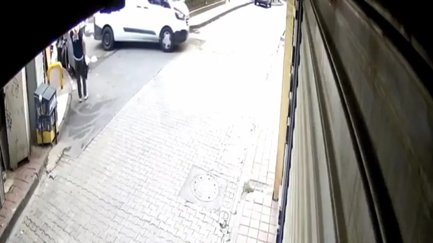 KAĞIT TOPLAYICI BULDU 2