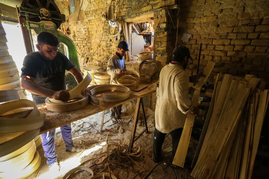 El yapımı kalbur ve elekler zamana direniyor 11 El yapımı kalbur ve elekler zamana direniyor 11