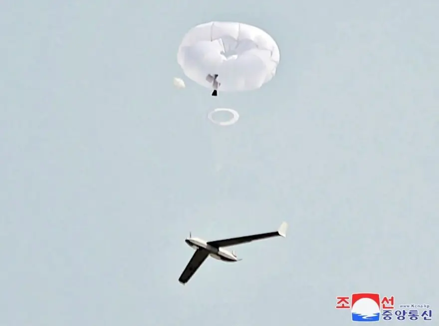 Kuzey Kore sınır ihlalinin fotoğrafını yayınladı: "Tekrar olursa savaş ilanı sayarız" 6